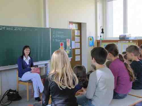 Die Sch&uuml;ler stellen mir in Anschluss viele interessante Fragen.